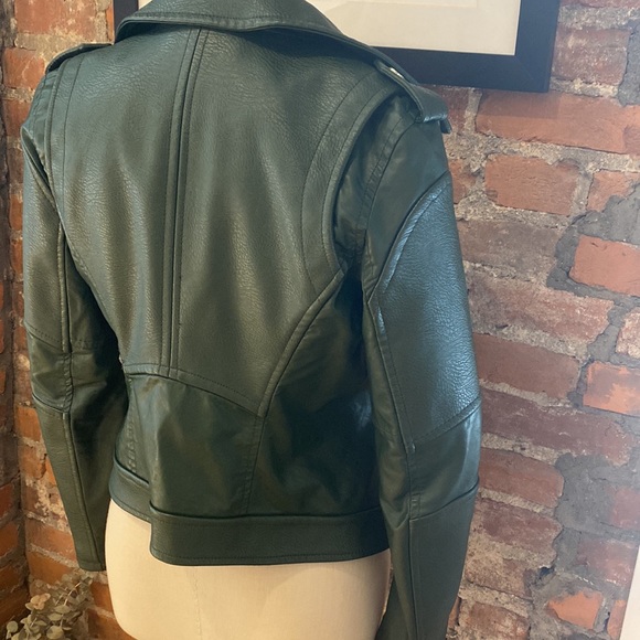 BlankNYC Green Pleather Moto Jacket - Picture 8 of 16